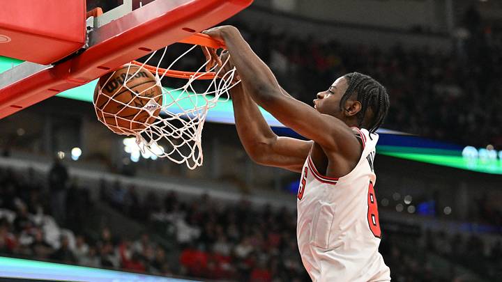 Oct 24, 2026; Chicago, Illinois, USA; Chicago Bulls forward Caleb Wilson (8) dunks against the Washington Wizards during the first half at United Center. Oct 24, 2026; Chicago, Illinois, USA; Chicago Bulls forward Caleb Wilson (8) dunks against the Washington Wizards during the first half at United Center.