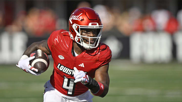 Sep 23, 2023; Louisville, Kentucky, USA; Louisville Cardinals running back Maurice Turner (4) runs the ball Sep 23, 2023; Louisville, Kentucky, USA; Louisville Cardinals running back Maurice Turner (4) runs the ball