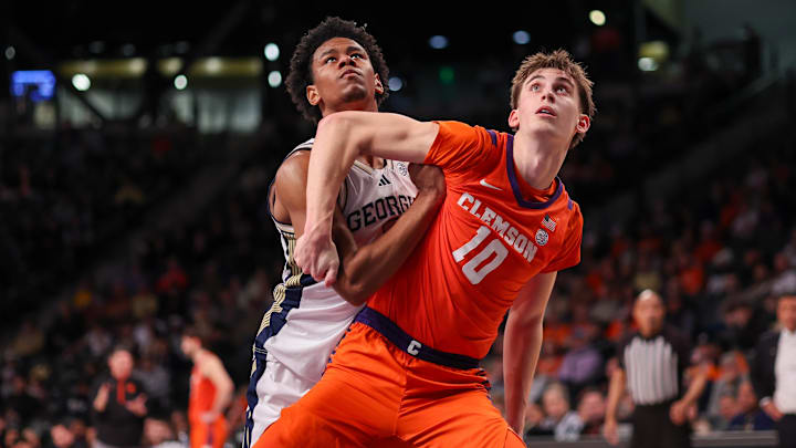 Clemson Tigers guard Jake Wahlin helped lead the team in scoring against Georgia Tech on Saturday.