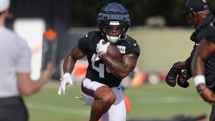 Jul 24, 2025; Houston, TX, USA; Houston Texans running back British Brooks (44) during training camp at Houston Methodist Training Center. Mandatory Credit: Troy Taormina-Imagn Images Jul 24, 2025; Houston, TX, USA; Houston Texans running back British Brooks (44) during training camp at Houston Methodist Training Center. Mandatory Credit: Troy Taormina-Imagn Images