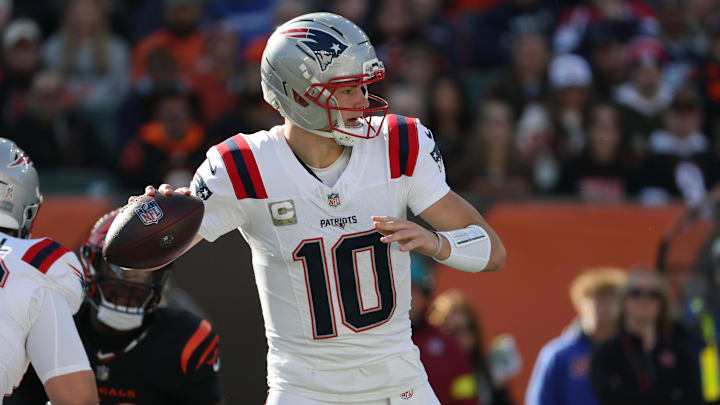 Nov 23, 2025; Cincinnati, Ohio, USA; New England Patriots quarterback Drake Maye (10) throws during the first half against the Cincinnati Bengals at Paycor Stadium. 