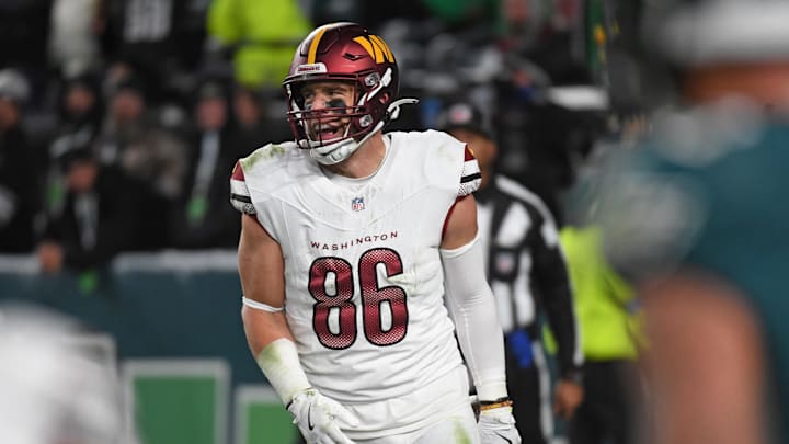 Washington Commanders tight end Zach Ertz.