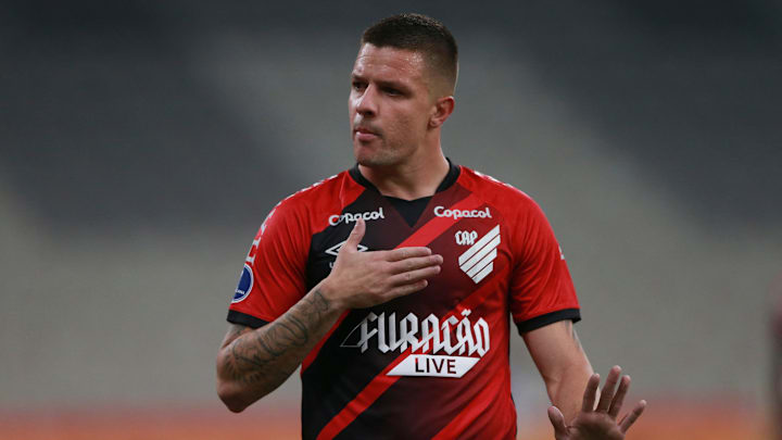 Atacante tem 25 anos | FBL-SUDAMERICANA-PARANAENSE-METROPOLITANOS