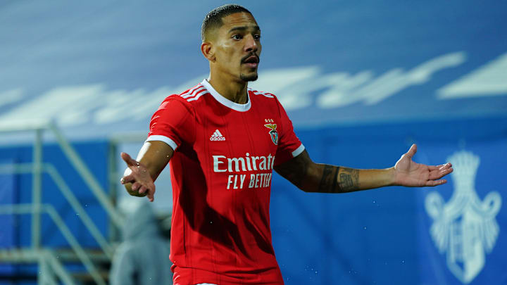 Questões econômicas e pessoais podem pesar contra o interesse do Galo 