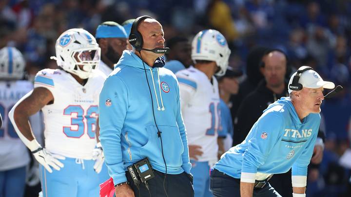 Oct 18, 2026; Indianapolis, Indiana, USA; Tennessee Titans head coach Robert Saleh looks on during the second half against the Indianapolis Colts at Lucas Oil Stadium. Mandatory Credit: Trevor Ruszkowski-Imagn Images Oct 18, 2026; Indianapolis, Indiana, USA; Tennessee Titans head coach Robert Saleh looks on during the second half against the Indianapolis Colts at Lucas Oil Stadium. Mandatory Credit: Trevor Ruszkowski-Imagn Images