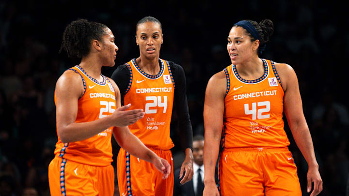 Connecticut Sun v New York Liberty