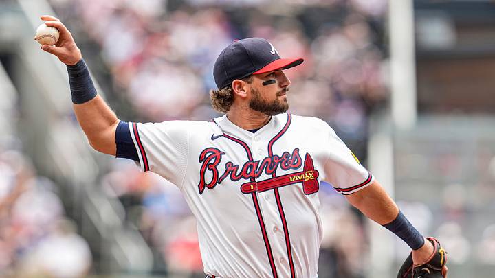 Jul 5, 2026; Cumberland, Georgia, USA; Atlanta Braves third baseman Austin Riley (27) reacts after committing an error on a ball hit by New York Mets shortstop Francisco Lindor (12) (not shown) during the first inning at Truist Park. Mandatory Credit: Dale Zanine-Imagn Images Jul 5, 2026; Cumberland, Georgia, USA; Atlanta Braves third baseman Austin Riley (27) reacts after committing an error on a ball hit by New York Mets shortstop Francisco Lindor (12) (not shown) during the first inning at Truist Park. Mandatory Credit: Dale Zanine-Imagn Images