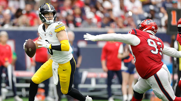 Pittsburgh Steelers v Houston Texans