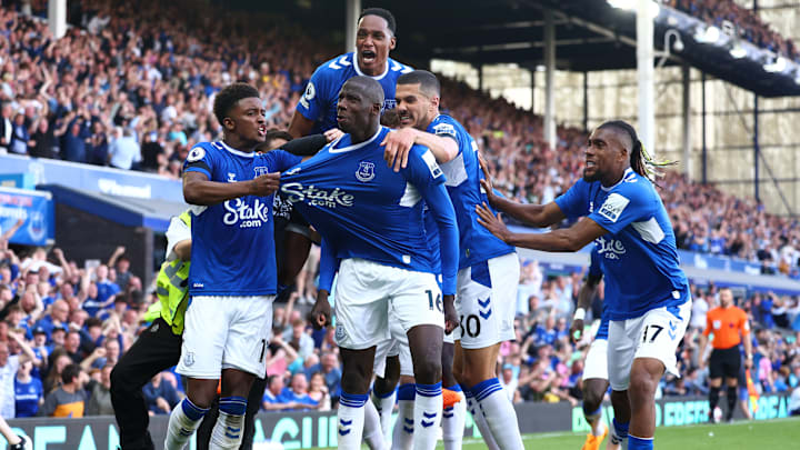 Com gol de Doucouré, o Everton conseguiu escapar do rebaixamento