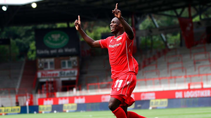 Anthony Ujah spielt künftig für den BTSV Anthony Ujah spielt künftig für den BTSV