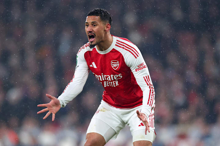 วิลเลียม ซาลิบา พยายามสื่อสารประเด็นของเขา