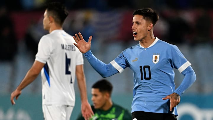 FBL-FRIENDLY-URU-NIC