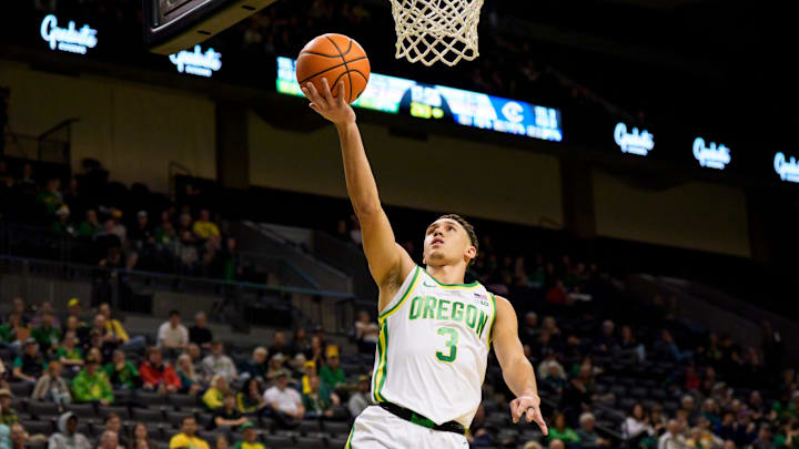 Oregon guard Jackson Shelstad breaks away for a layup as the Oregon Ducks host the UC Davis Aggies on Dec. 13, 2025, at Matthew Knight Arena in Eugene, Oregon. Oregon guard Jackson Shelstad breaks away for a layup as the Oregon Ducks host the UC Davis Aggies on Dec. 13, 2025, at Matthew Knight Arena in Eugene, Oregon.