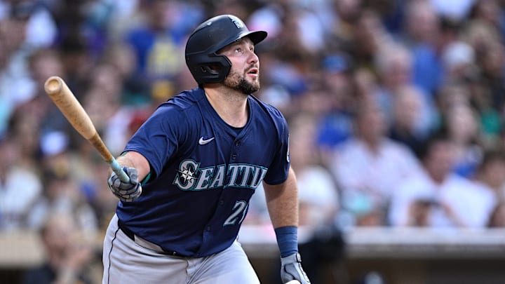 Cal Raleigh hits a home run for the Seattle Mariners in 2025.