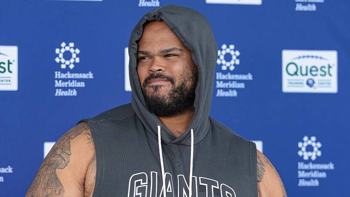 Jun 3, 2026; East Rutherford, NJ, USA; New York Giants OL Jermaine Eluemunor (72) talks with media after organized team activities at Quest Diagnostics Training Center. Jun 3, 2026; East Rutherford, NJ, USA; New York Giants OL Jermaine Eluemunor (72) talks with media after organized team activities at Quest Diagnostics Training Center.