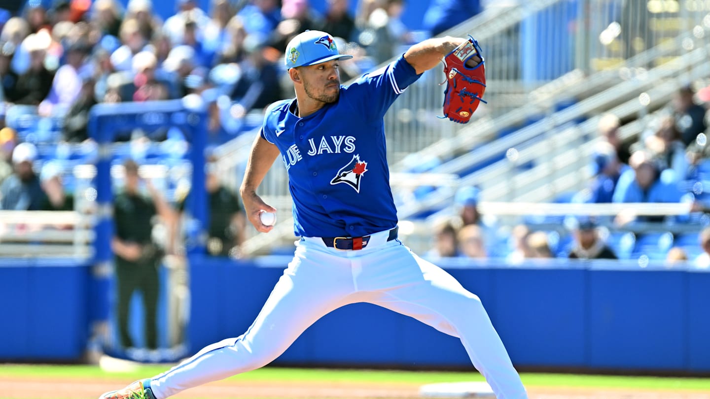 Berrios' dominant rehab outing timely amid questions about one Blue Jays starter