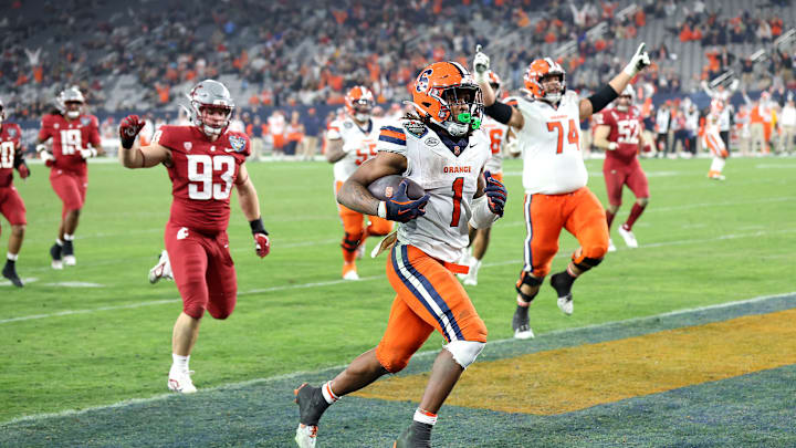 RB LeQuint Allen has a decision to make. If he returns to Syracuse football, that would be huge for 'Cuse in the 2025 season.