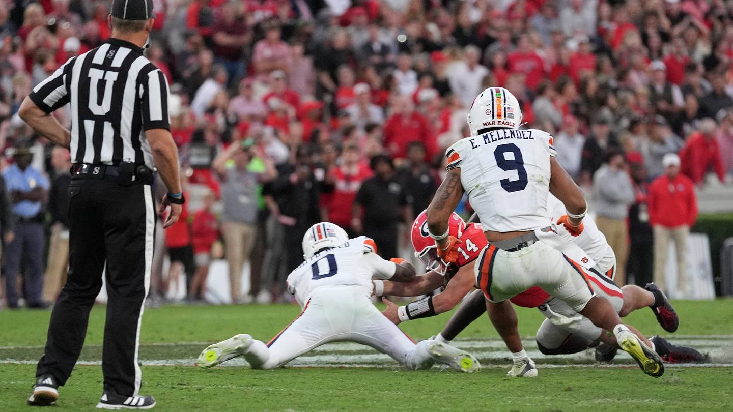 This Player Was Auburn’s Defensive MVP In Georgia Upset