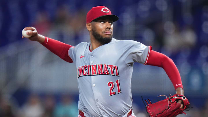 Cincinnati Reds v Miami Marlins