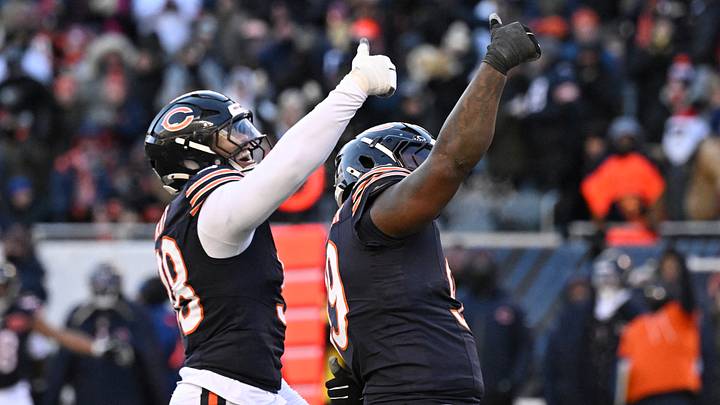 Dec 14, 2025; Chicago, Illinois, USA; Chicago Bears defensive end Montez Sweat (98) and Chicago Bears defensive tackle Gervon Dexter Sr. (99) celebrate after a sack of Cleveland Browns quarterback Shedeur Sanders (12) during the fourth quarter at Soldier Field. Mandatory Credit: Matt Marton-Imagn Images Dec 14, 2025; Chicago, Illinois, USA; Chicago Bears defensive end Montez Sweat (98) and Chicago Bears defensive tackle Gervon Dexter Sr. (99) celebrate after a sack of Cleveland Browns quarterback Shedeur Sanders (12) during the fourth quarter at Soldier Field. Mandatory Credit: Matt Marton-Imagn Images