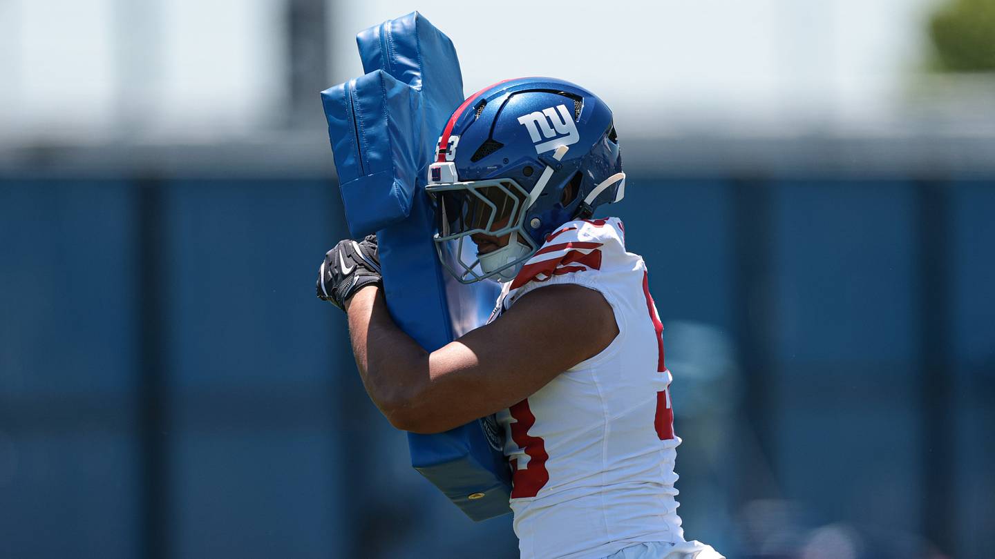 Trio of Giants' Roster Cuts Find New NFL Homes Ahead of 2026 Season