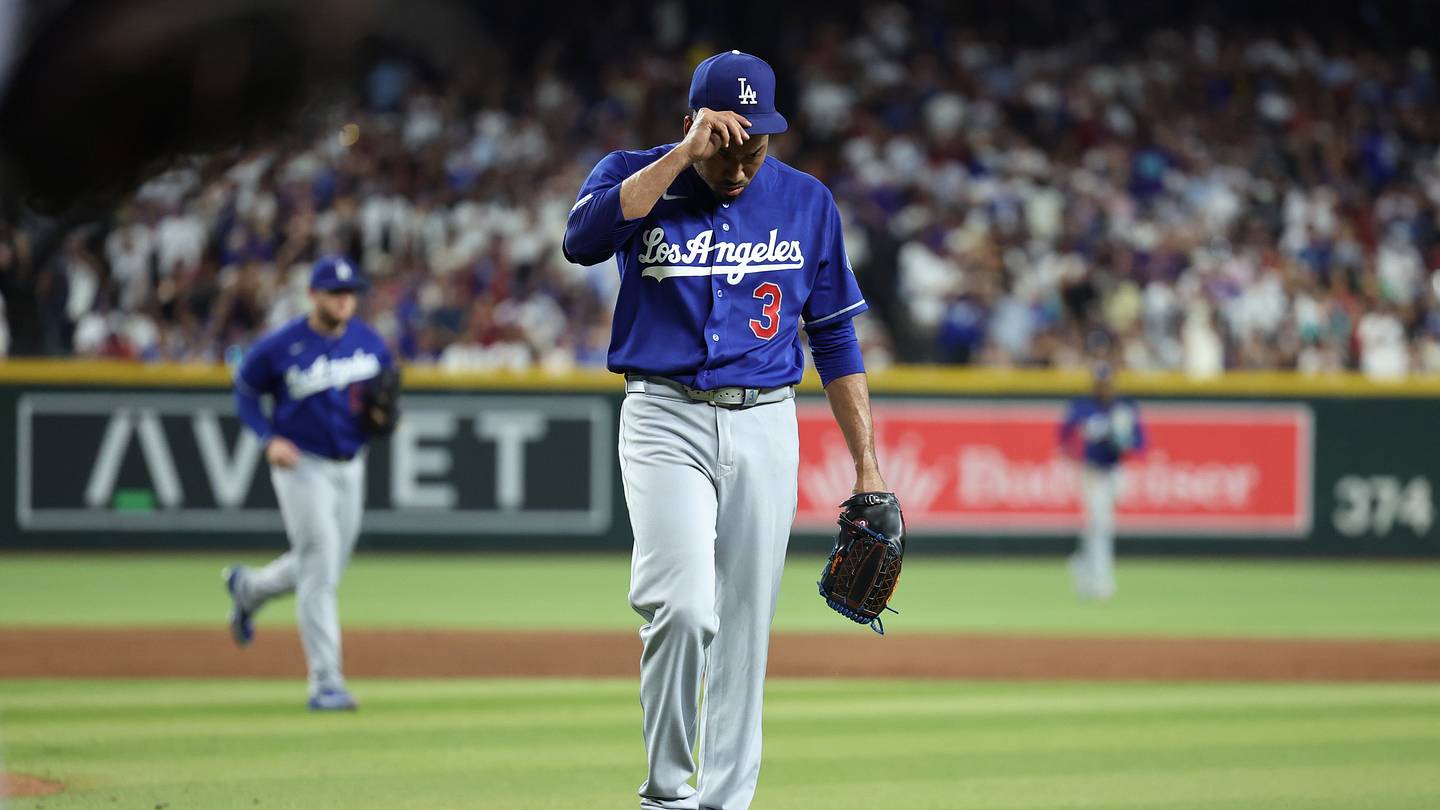 Dave Roberts Sends Clear Message to Edwin Diaz Amid Struggles