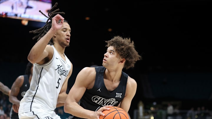 Cincinnati v UCF