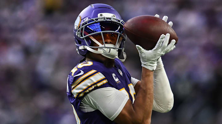 Jan 4, 2026; Minneapolis, Minnesota, USA; Minnesota Vikings wide receiver Justin Jefferson (18) warms up prior to the game against the Green Bay Packers at U.S. Bank Stadium. Jan 4, 2026; Minneapolis, Minnesota, USA; Minnesota Vikings wide receiver Justin Jefferson (18) warms up prior to the game against the Green Bay Packers at U.S. Bank Stadium.