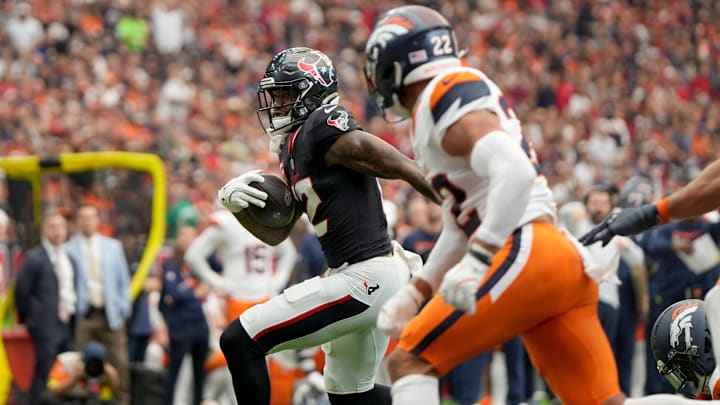 Nov 2, 2025; Houston, Texas, USA; Houston Texans wide receiver Nico Collins (12) runs against Denver Broncos safety Brandon Jones (22) during the first half at NRG Stadium. Mandatory Credit: Sean Thomas-Imagn Images Nov 2, 2025; Houston, Texas, USA; Houston Texans wide receiver Nico Collins (12) runs against Denver Broncos safety Brandon Jones (22) during the first half at NRG Stadium. Mandatory Credit: Sean Thomas-Imagn Images