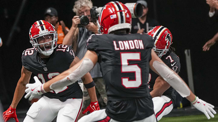 The Atlanta Falcons have won three games despite low odds in each. They're finding an identity in the improbable. The Atlanta Falcons have won three games despite low odds in each. They're finding an identity in the improbable.