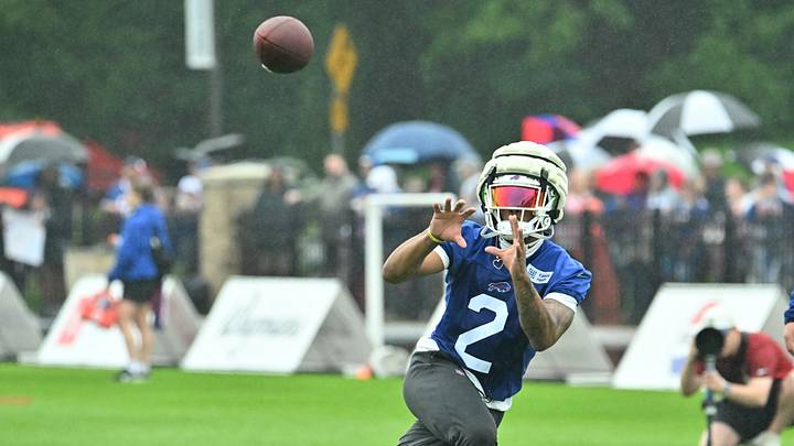 Buffalo Bills wide receiver DJ Moore.