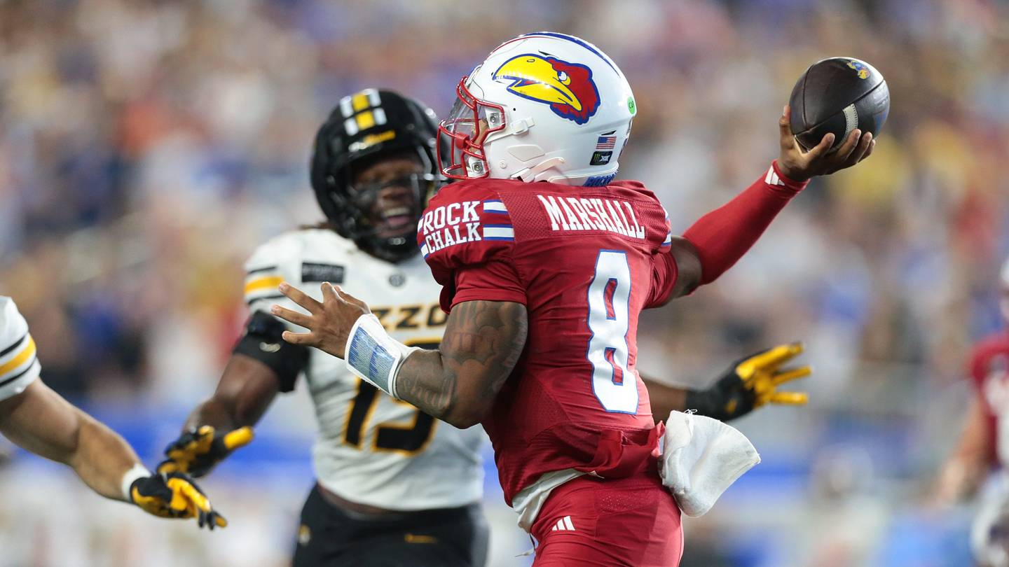 Lance Leipold reviews Isaiah Marshall’s ‘inconsistent’ Border Showdown loss