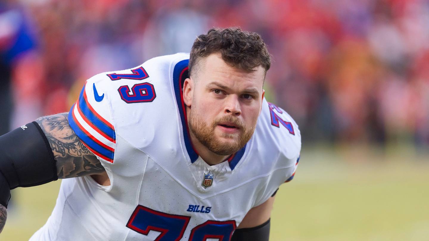 Texans defense called out by Bills' Spencer Brown before Week 1 clash