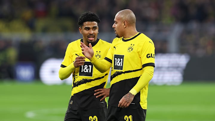 Ian Maatsen (l.) und Donyell Malen (r.)