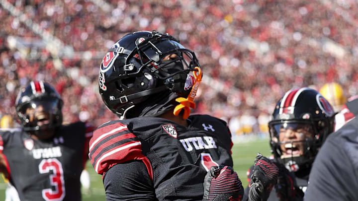 Nov 4, 2023; Salt Lake City, Utah, USA; Utah Utes cornerback Miles Battle (1) reacts to a play
