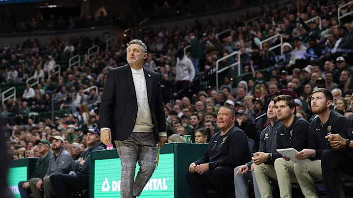 Oakland v Michigan State