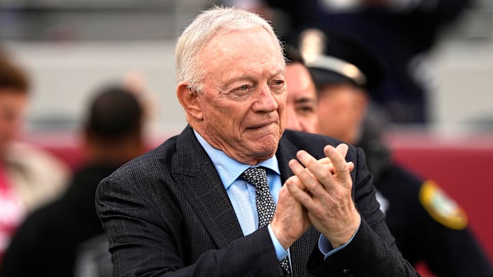 Dallas Cowboys owner Jerry Jones