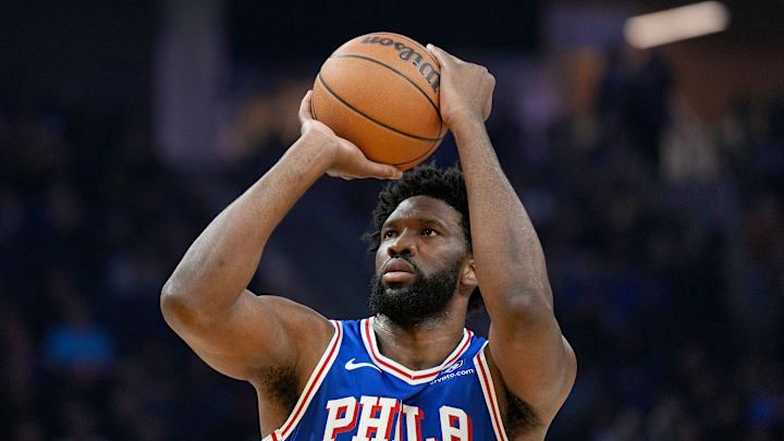 Philadelphia 76ers v Golden State Warriors