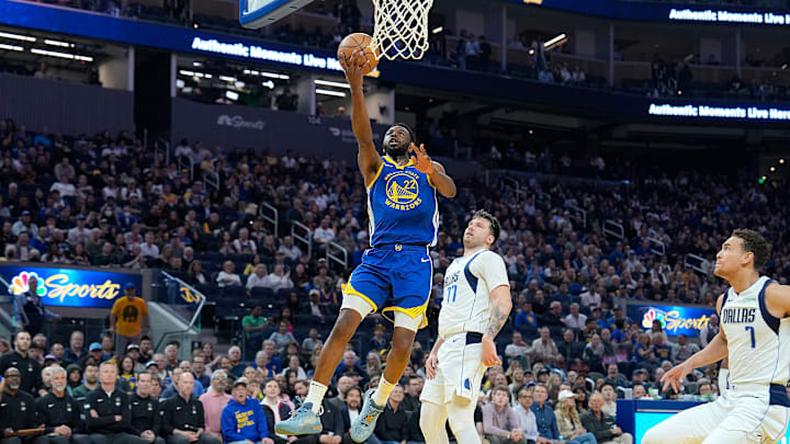 Dallas Mavericks v Golden State Warriors