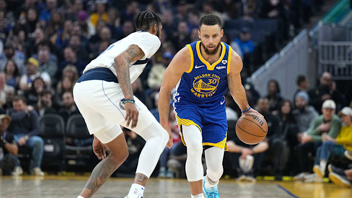 Dallas Mavericks v Golden State Warriors