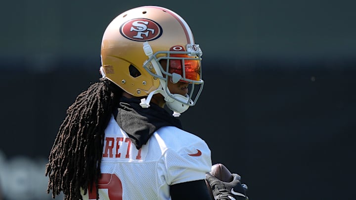 San Francisco 49ers cornerback Jason Verrett (2)