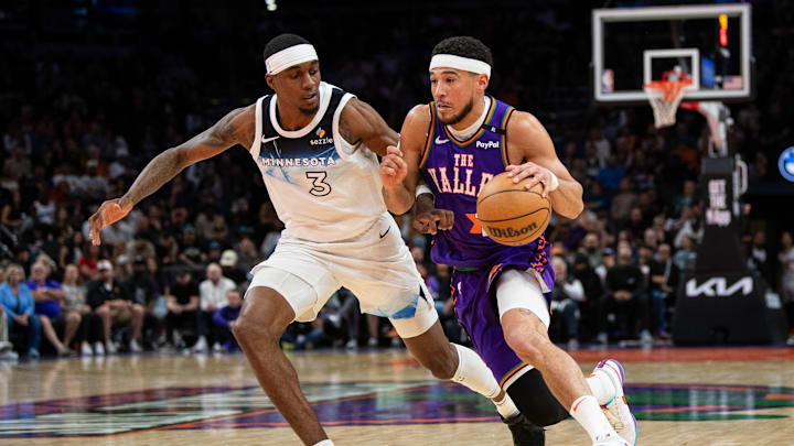 Minnesota Timberwolves v Phoenix Suns