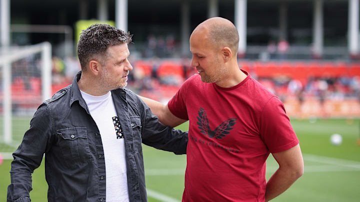 Die Bayern und Alexander Straus (links) kamen in Leverkusen nicht über ein Unentschieden hinaus Die Bayern und Alexander Straus (links) kamen in Leverkusen nicht über ein Unentschieden hinaus