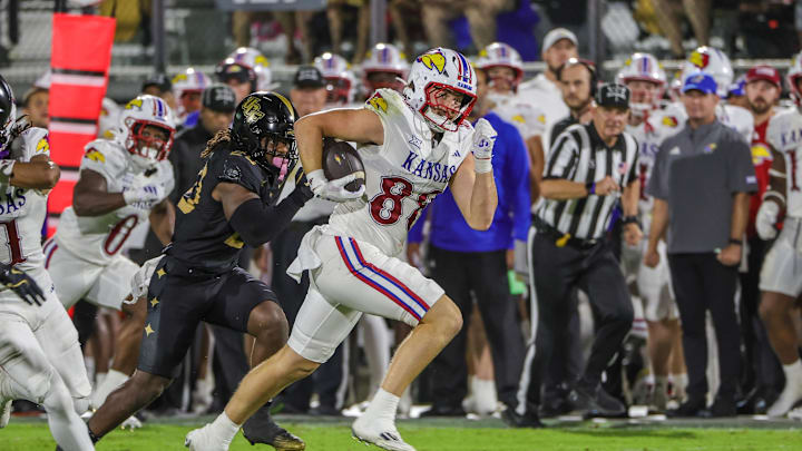 Oct 4, 2025; Orlando, Florida, USA; Kansas Jayhawks tight end Boden Groen (88) runs the ball during the second quarter against the UCF Knights at FBC Mortgage Stadium. Mandatory Credit: Mike Watters-Imagn Images