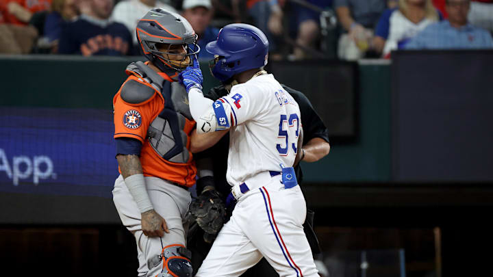 Texas Rangers right fielder Adolis Garcia