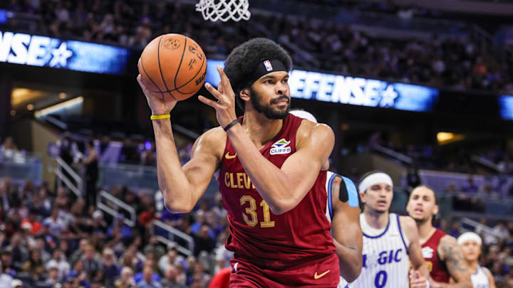 Jan 24, 2026; Orlando, Florida, USA; Cleveland Cavaliers center Jarrett Allen (31) looks to pass during the second half against the Orlando Magic at Kia Center. Mandatory Credit: Mike Watters-Imagn Images