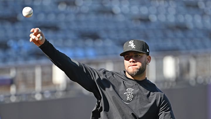 Apr 6, 2024; Kansas City, Missouri, USA;  Chicago White Sox third baseman Yoan Moncada (10) warms up prior to a game against the Kansas City Royals at Kauffman Stadium. Mandatory Credit: Peter Aiken-Imagn Images