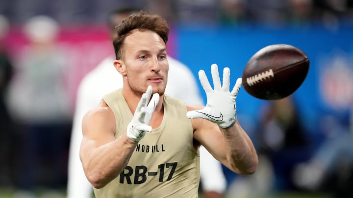 Mar 2, 2024; Indianapolis, IN, USA; New Hampshire running back Dylan Laube (RB17) during the 2024 NFL Combine at Lucas Oil Stadium. Mandatory Credit: Kirby Lee-USA TODAY Sports Mar 2, 2024; Indianapolis, IN, USA; New Hampshire running back Dylan Laube (RB17) during the 2024 NFL Combine at Lucas Oil Stadium. Mandatory Credit: Kirby Lee-USA TODAY Sports