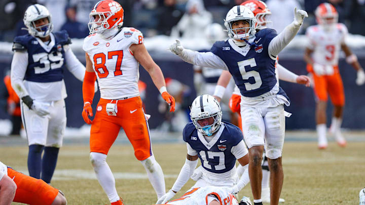 Dec 27, 2025; Bronx, NY, USA; Penn State Nittany Lions cornerback Daryus Dixson (5) celebrates after a defensive stop against Clemson Tigers quarterback Cade Klubnik (2) during the second half of the 2025 Pinstripe Bowl at Yankee Stadium. Mandatory Credit: Vincent Carchietta-Imagn Images Dec 27, 2025; Bronx, NY, USA; Penn State Nittany Lions cornerback Daryus Dixson (5) celebrates after a defensive stop against Clemson Tigers quarterback Cade Klubnik (2) during the second half of the 2025 Pinstripe Bowl at Yankee Stadium. Mandatory Credit: Vincent Carchietta-Imagn Images