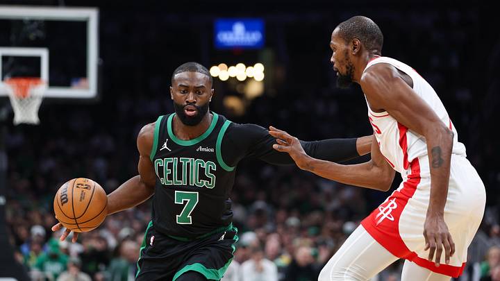 Nov 1, 2025; Boston, Massachusetts, USA; Houston Rockets forward Kevin Durant (7) defends Boston Celtics forward Jaylen Brown (7) during the first half at TD Garden. Mandatory Credit: Paul Rutherford-Imagn Images Nov 1, 2025; Boston, Massachusetts, USA; Houston Rockets forward Kevin Durant (7) defends Boston Celtics forward Jaylen Brown (7) during the first half at TD Garden. Mandatory Credit: Paul Rutherford-Imagn Images